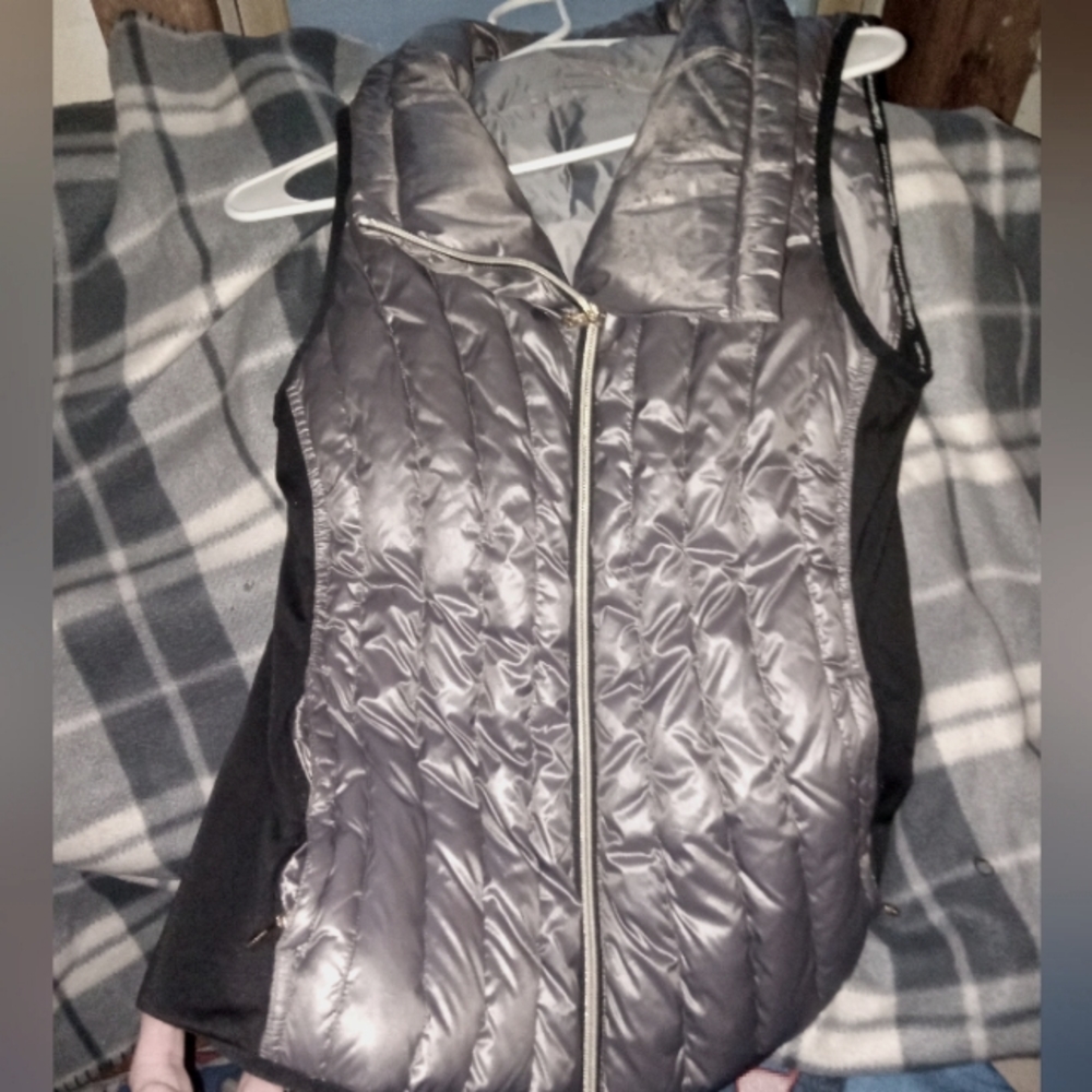 Calvin Klein vest size m